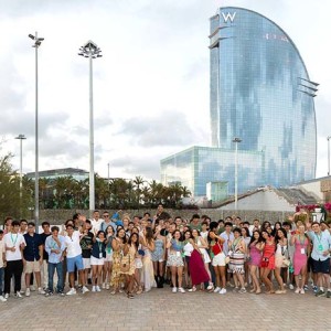 Летний лагерь EU Business School в Барселоне